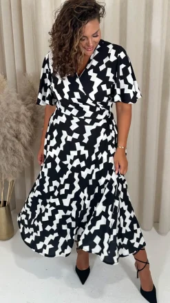 CurveWoW Angel Sleeve Wrap Dress Mono