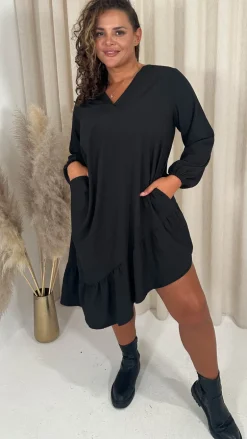 CurveWow Asymmetric Textured Hem V Neck Shift Dress Black