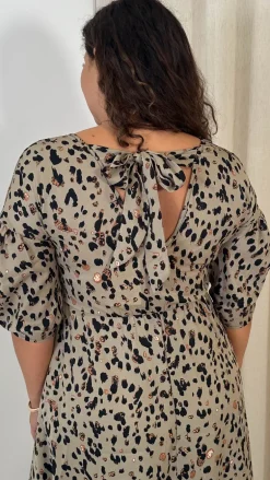 CurveWow Bow Back Dress Animal