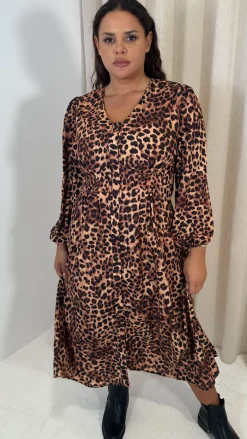 CurveWow Button Front Dress Leopard