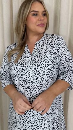 CurveWow Button Front Midi Shift Dress Mono Spot