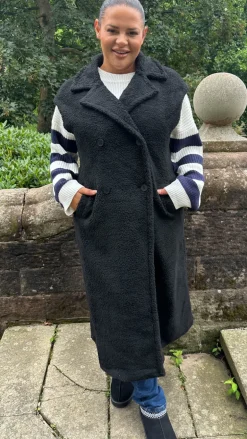 CurveWow Button Front Teddy Gilet Black