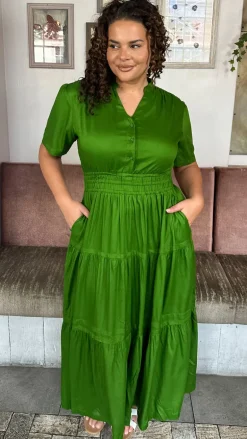 CurveWow Button Front Tiered Maxi Dress Green