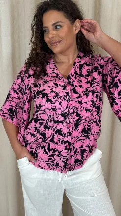CurveWow Button Front Top Black/Pink Floral