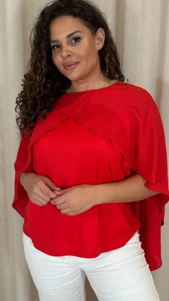 CurveWow Cape Top Red