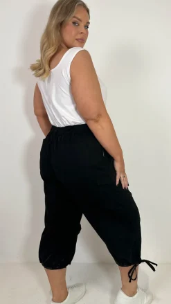 CurveWow Cargo 3/4 Drawcord Trousers Black