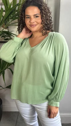 CurveWow Cheese Cloth Vneck Top Green