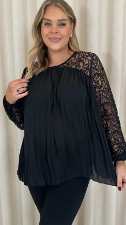CurveWow Crochet Lace Pleated Swing Top Black