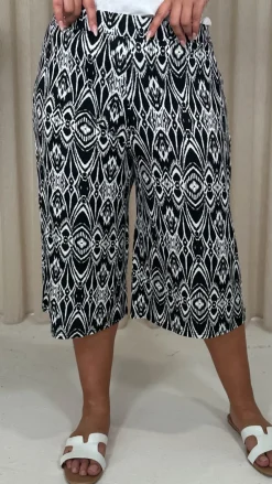 CurveWow Culotte Aztec Print Black