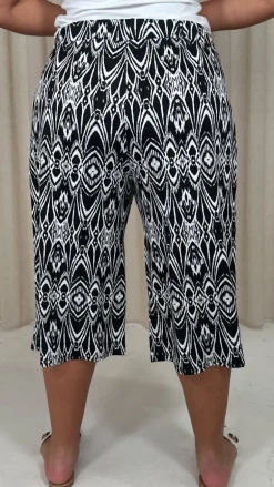 CurveWow Culotte Aztec Print Black