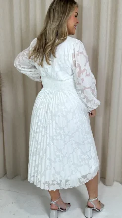 CurveWow Davore V-Neck Pleated Dress White