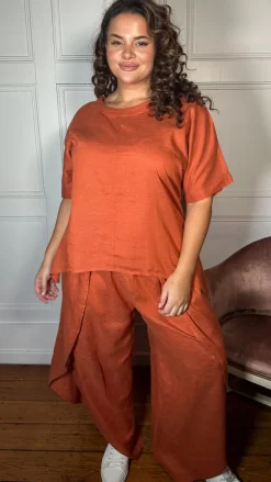 CurveWow Dip Hem Oversized Top Rust