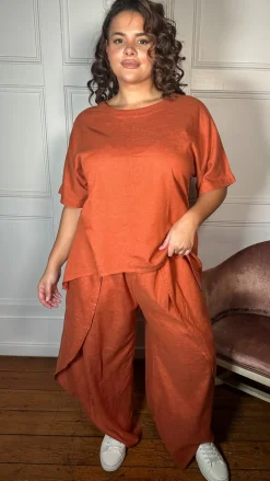 CurveWow Dip Hem Oversized Top Rust