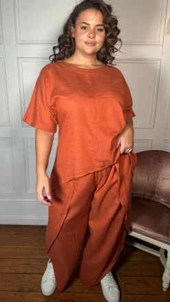 CurveWow Dip Hem Oversized Top Rust