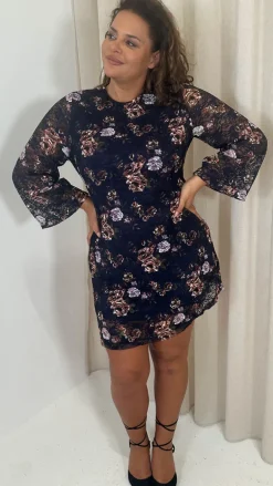 CurveWow Floral Lace Shift Dress Navy