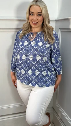 CurveWow Keyhole Tie Front Top Blue Paisley