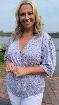 CurveWow Kimono Short Sleeve Top Lilac Floral