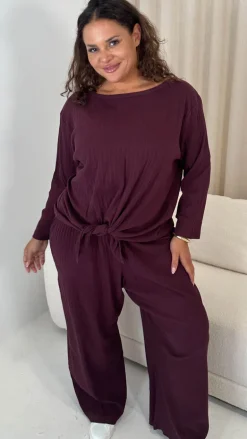 CurveWow Knot Front Lounge Set Wine