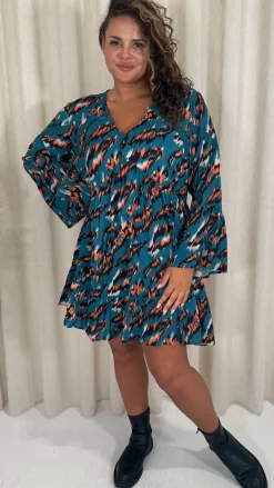 CurveWow Lace Insert V Neck Smock Dress Leopard Print