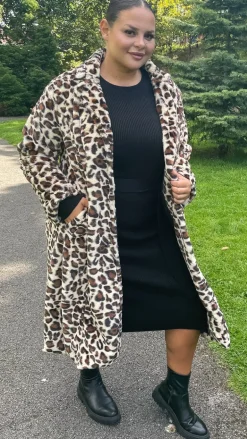 CurveWow Leopard Print Coat