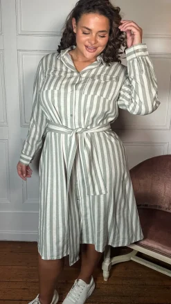 CurveWow Linen Belted Oversized Shirt Dress Green/White Stripe