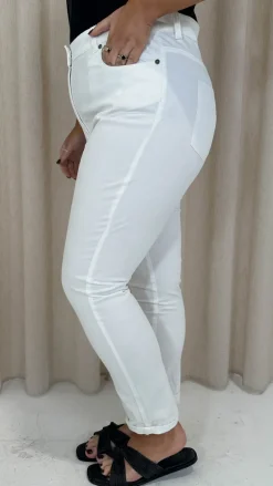 CurveWow Mom Jeans White