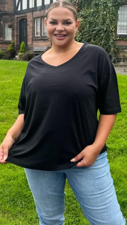 CurveWow Oversized V Neck Basic T-Shirt Black