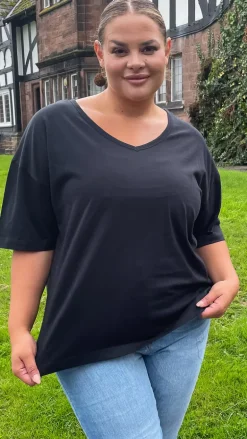 CurveWow Oversized V Neck Basic T-Shirt Black