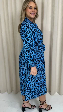 CurveWow Peasant Sleeve Collarless Shirt Blue Animal