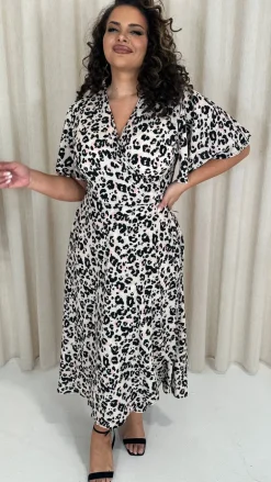CurveWow Petite Wrap Angel Sleeve Dress Leopard