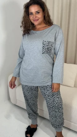 CurveWow Pocket Printed Long Sleeve Pyjama Set Leopard