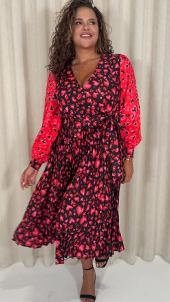 CurveWow Printed Pleated Midi Dress Red Animal Mix