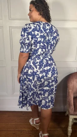 CurveWow Printed Puff Sleeve Wrap Midi Dress Blue Floral
