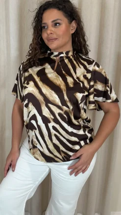 CurveWow Printed Satin Keyhole Top Animal