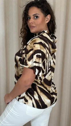 CurveWow Printed Satin Keyhole Top Animal