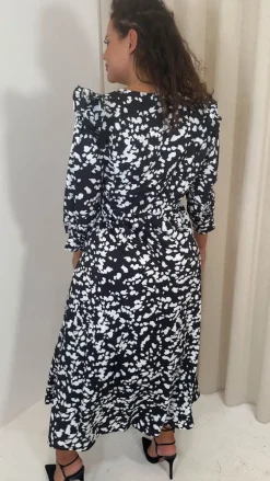 CurveWow Ruffle Shoulder V Neck Midi Dress Mono Smudge