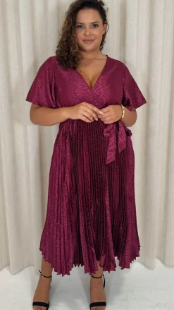 CurveWow Short Sleeve Pleated Midi Dress Wine Animal
