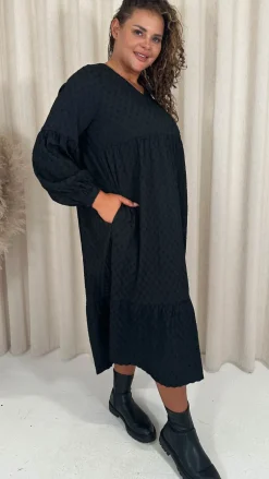 CurveWow Textured V Neck Smock Dress Black