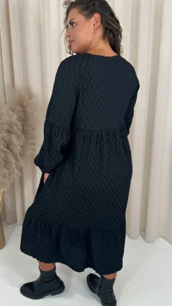 CurveWow Textured V Neck Smock Dress Black