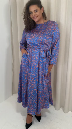 CurveWow Tie Waist Crew Neck Midi Dress Blue Animal