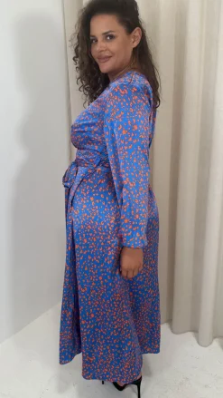 CurveWow Tie Waist Crew Neck Midi Dress Blue Animal