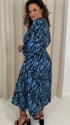 CurveWow Tiered Midaxi Dress Blue Zebra