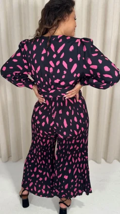 CurveWow V Neck Pleated Jumpsuit Black/Pink Spot