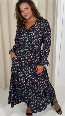 CurveWow Wrap Shirred Waist Printed Midi Dress Black Ditsy