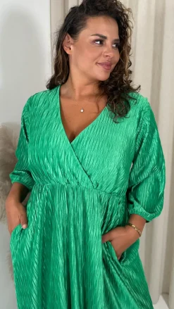 CurveWow Zigzag Plisse Balloon Sleeve Maxi Dress Green