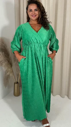CurveWow Zigzag Plisse Balloon Sleeve Maxi Dress Green