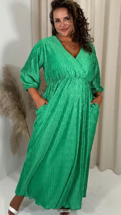 CurveWow Zigzag Plisse Balloon Sleeve Maxi Dress Green