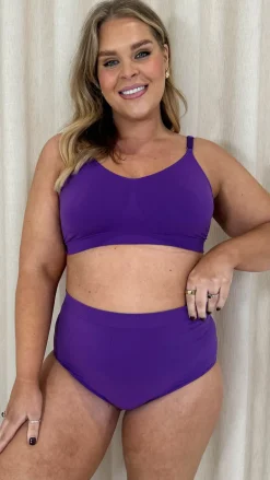 Curvy Seam Free Adjustable Comfort Bra Purple