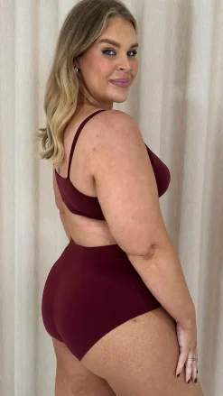 Curvy Seam Free Adjustable Comfort Bra Burgundy