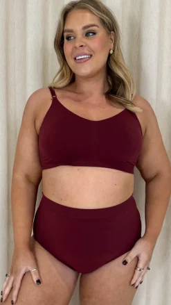 Curvy Seam Free Comfort Brief Burgundy
